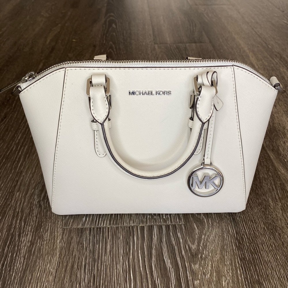 **SOLD** Michael Kors Ciara Medium Messenger Tote Optic White
